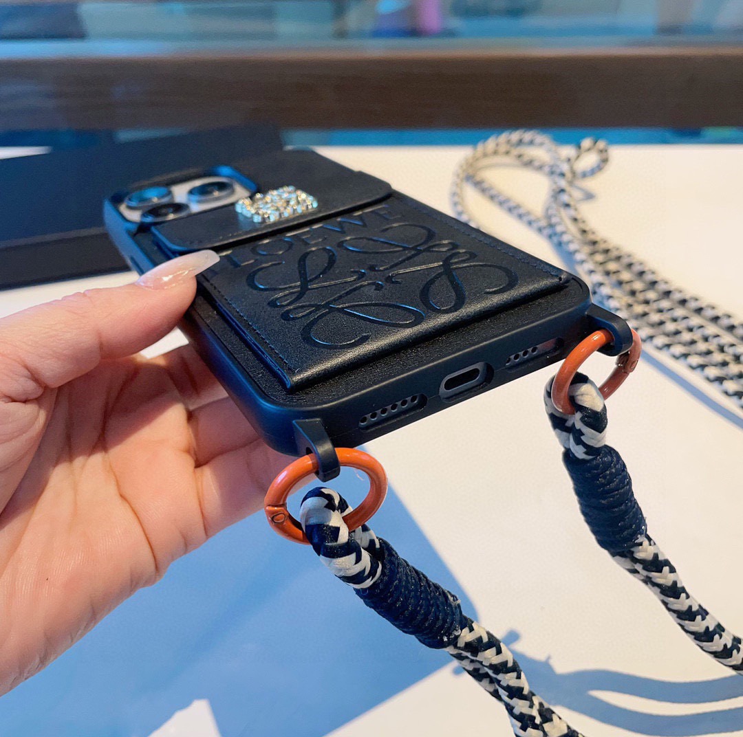 💃罗意威斜挎手机壳卡包壳 斜挎绳子可拆卸 ⚠️logo五金是金色的型号：为了不出现报错型号，请打开本机查