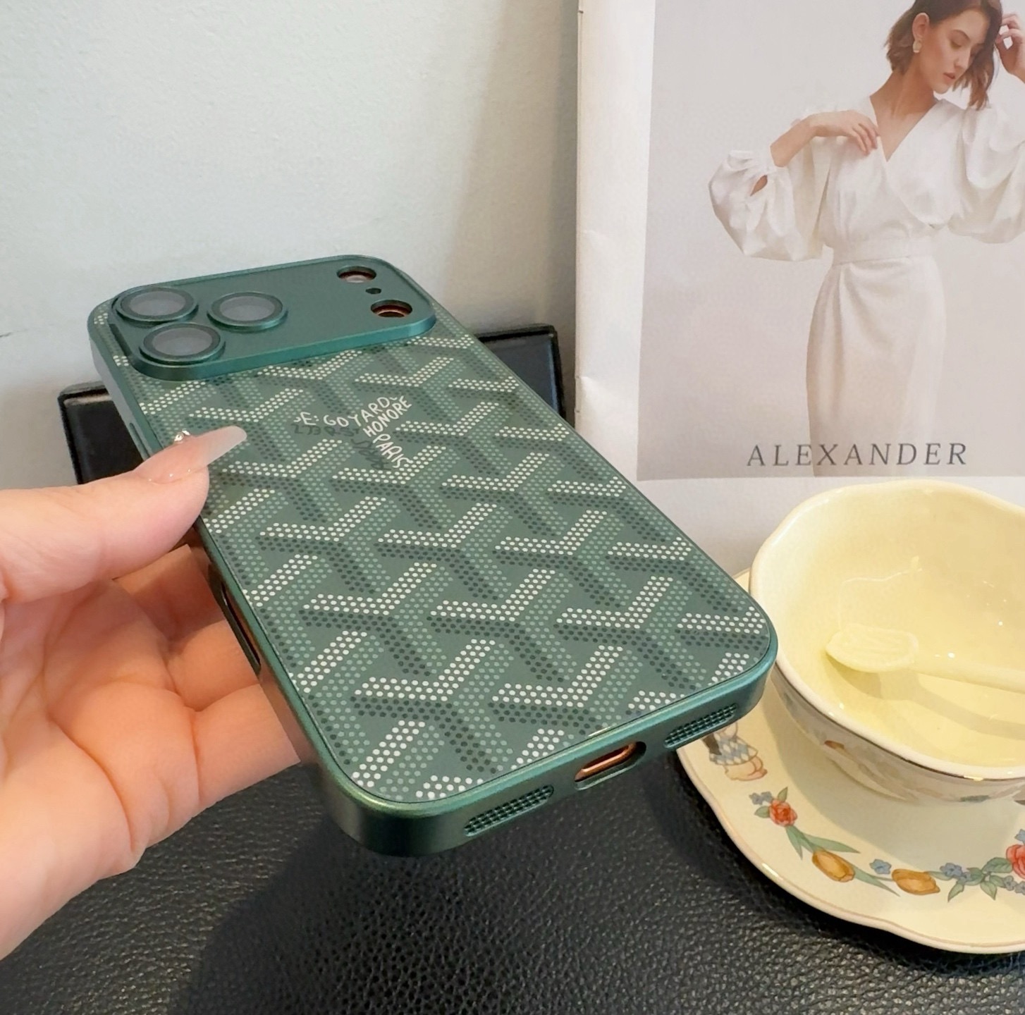 星宇橙系列 戈雅手机壳 型号：为了不出现报错型号，请打开本机查看手机设置显示的型号⚠️⚠️⚠️iPhon