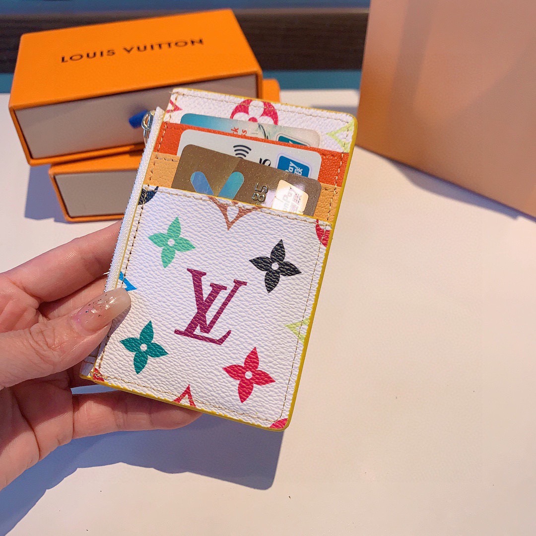 🔥独家新品LV卡通老花卡包，经典老花零钱包，圣诞熊🐻 小柴犬、米妮乔巴唐老鸭卡包零钱包两用，超纤材质 五