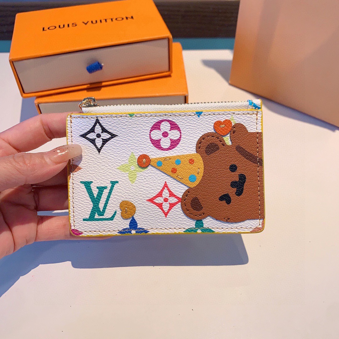 🔥独家新品LV卡通老花卡包，经典老花零钱包，圣诞熊🐻 小柴犬、米妮乔巴唐老鸭卡包零钱包两用，超纤材质 五