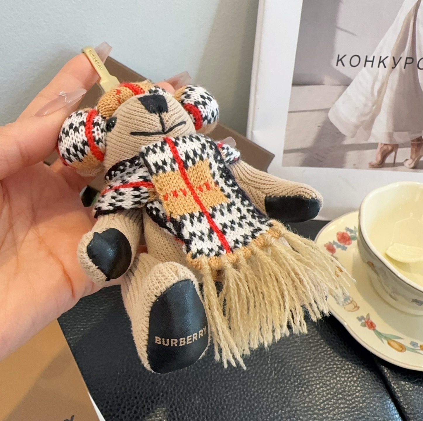 🔥Burberry代工厂小熊🐻挂件，巴宝莉🐻围巾🧣泰迪熊钥匙扣包饰挂件 温柔到心里🥰 准备已久、精致自留