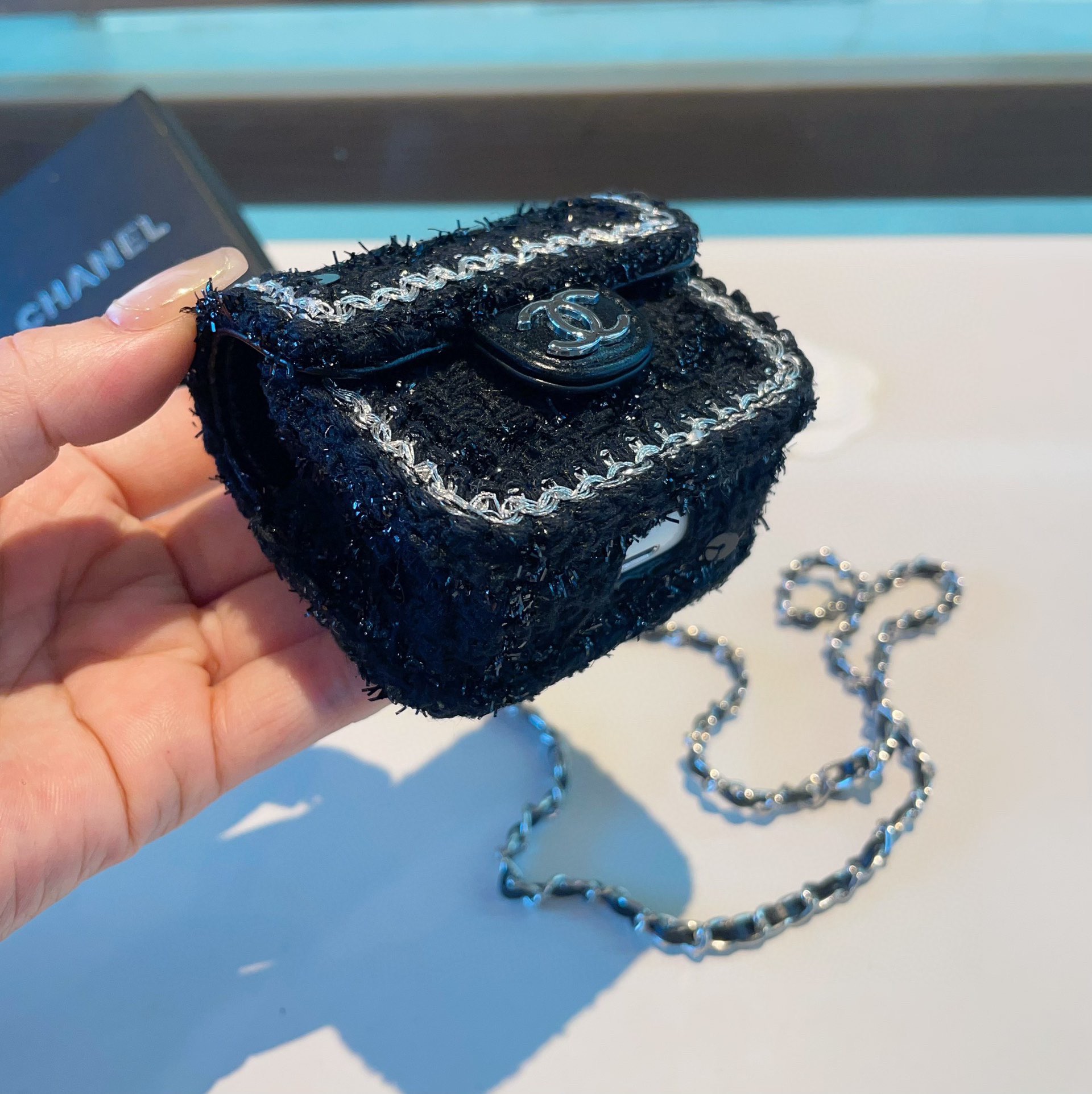 ❤️香奈儿CHANEL mini斜挎包包 粗花呢通用耳机包💥官网1:1耳机包 时尚迷你包包，配链条⛓️挂