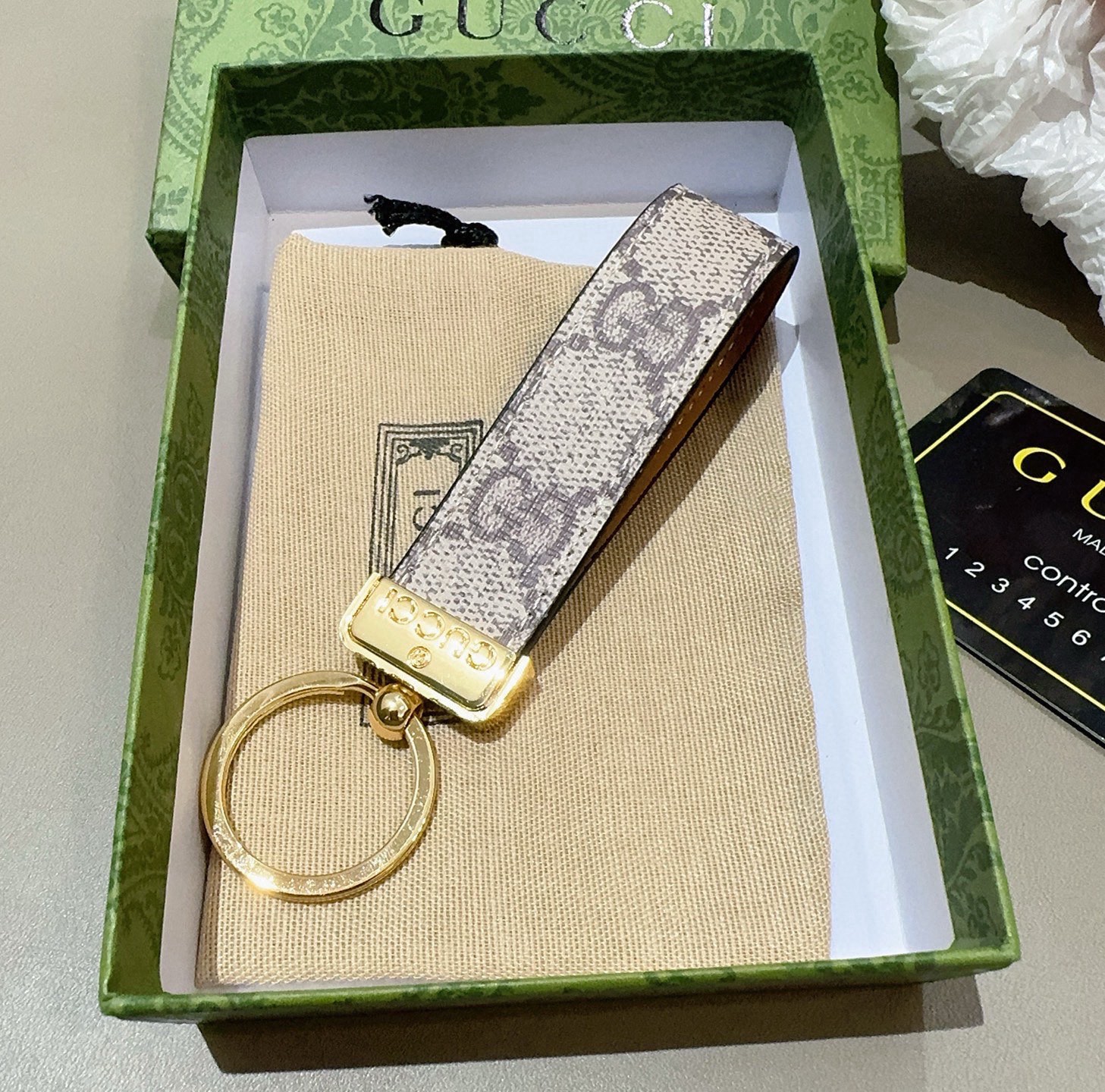 🔥爆款推荐 古驰Gucci钥匙扣 车钥匙挂件包包挂饰 DauPhine Dragonne 钥匙扣彰显金属