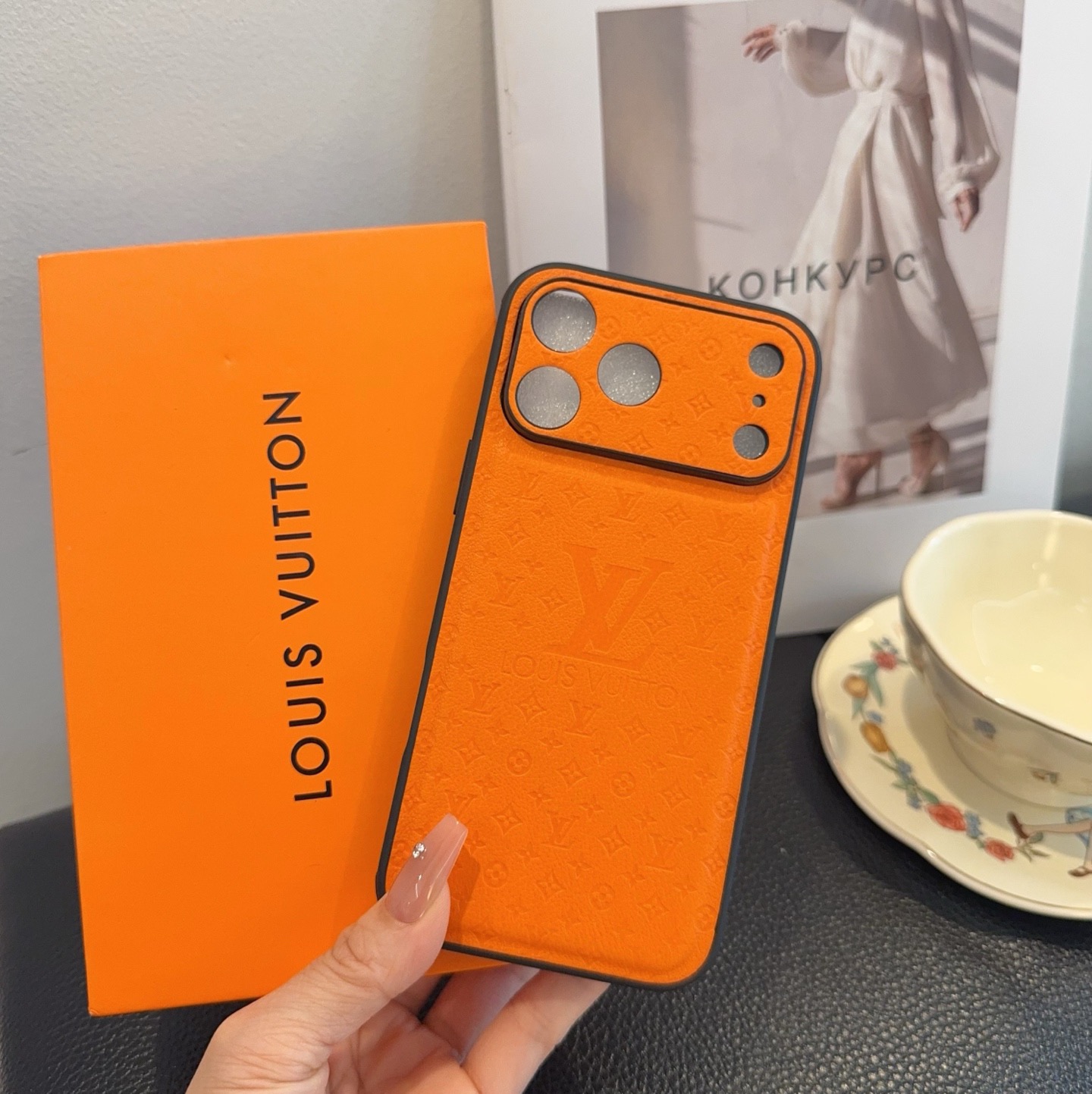 🔥Lv精孔全包手机壳 Lv全包围边皮质手机壳型号：为了不出现报错型号，请打开本机查看手机设置显示的型号⚠