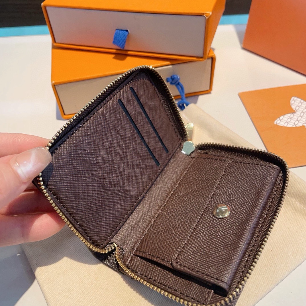 🔥LV老花卡包钥匙包，经典老花卡包零钱包两用，超纤材质