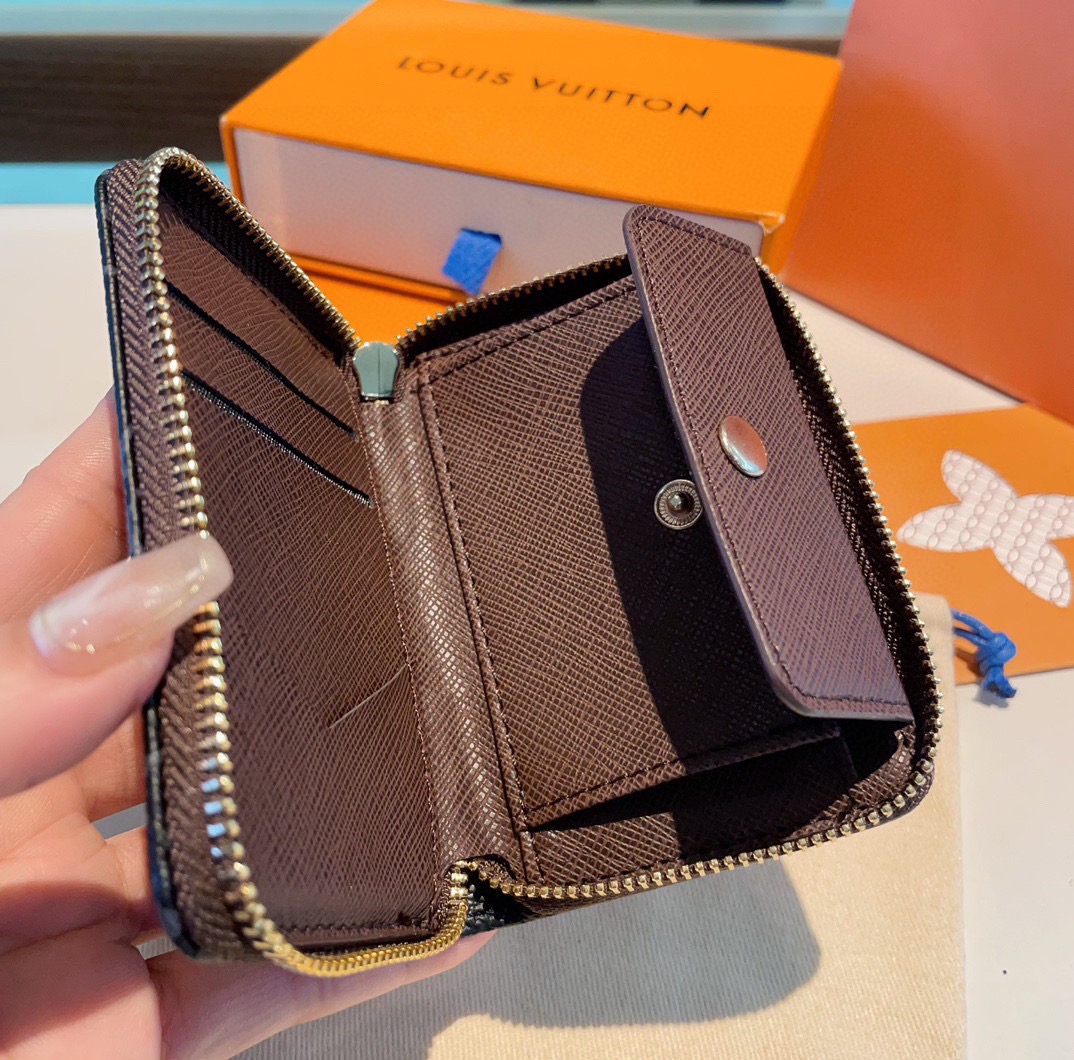 🔥LV老花卡包钥匙包，经典老花卡包零钱包两用，超纤材质