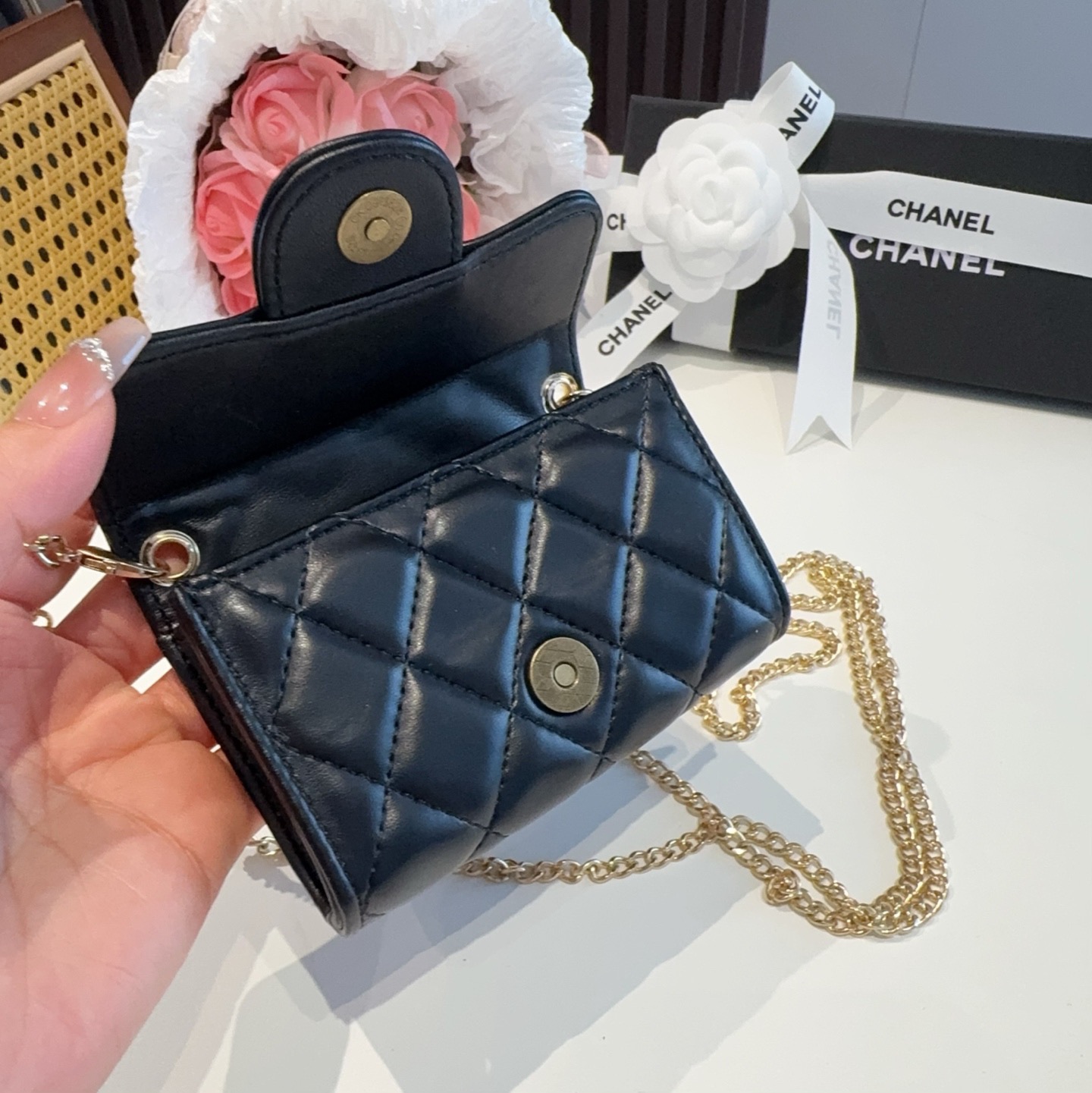 ❤️香奈儿CHANEL mini斜挎包包 零钱包👛搭配细链条⛓️挂绳可拆卸❤️可放耳机 纸巾 口红💄 钥