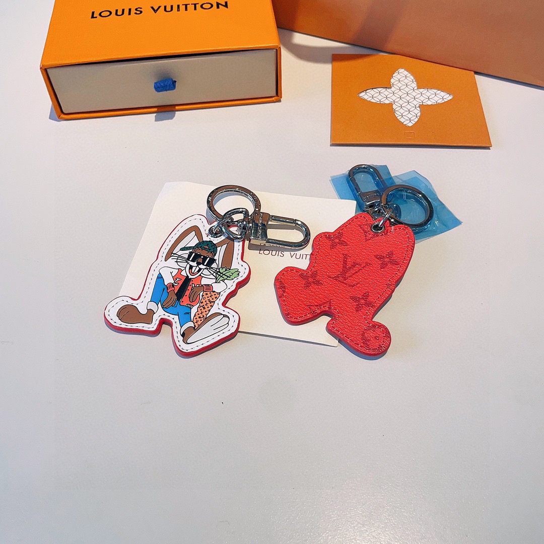 ❗🐰挂饰☀独家原单LOUIS VUITTON 新款 八哥兔🐰钥匙扣 包包挂件 ☀️顶级进口PU材质 五金