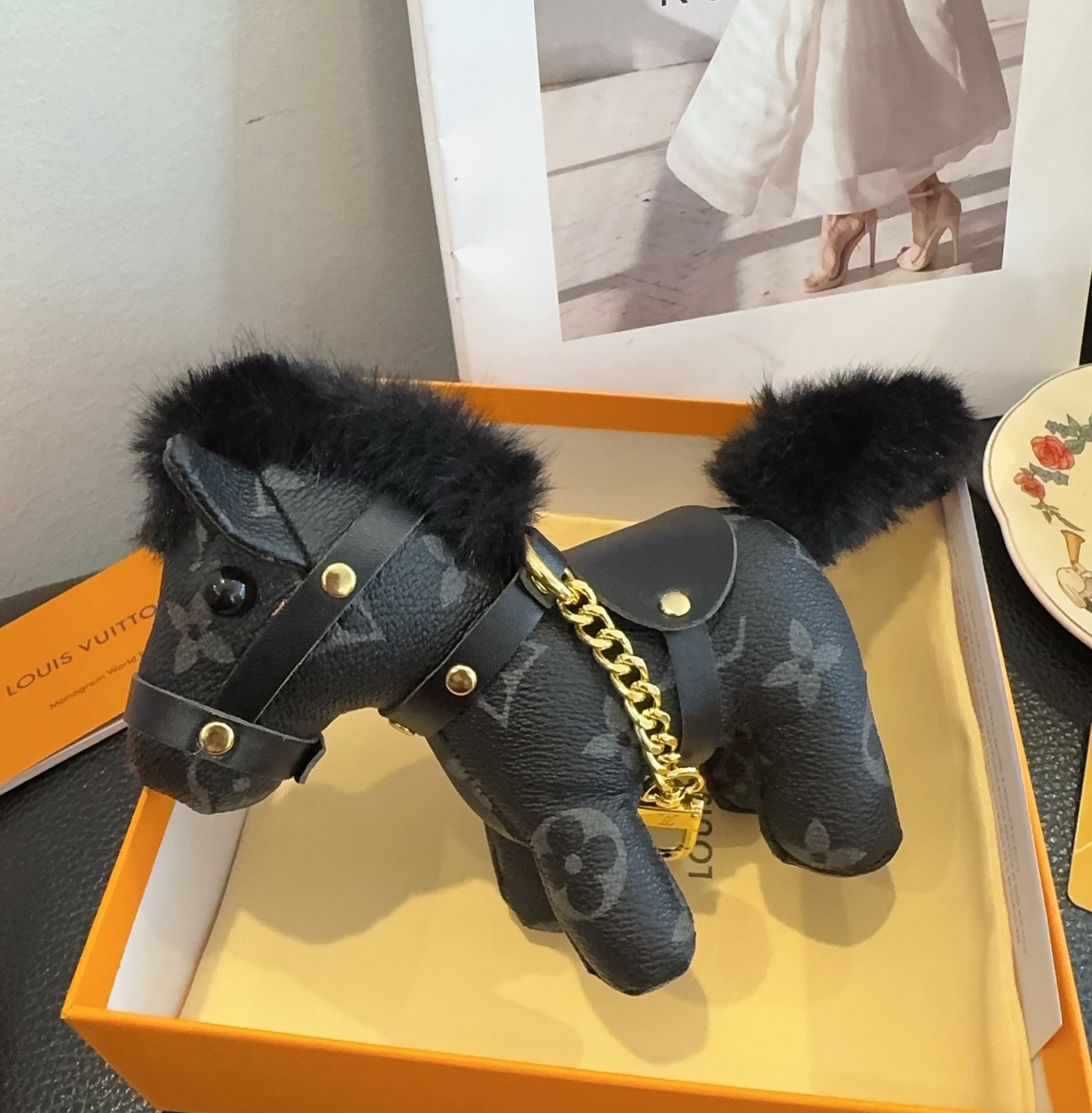 LV钥匙扣老花包包挂件 马上有钱小马🐎挂饰