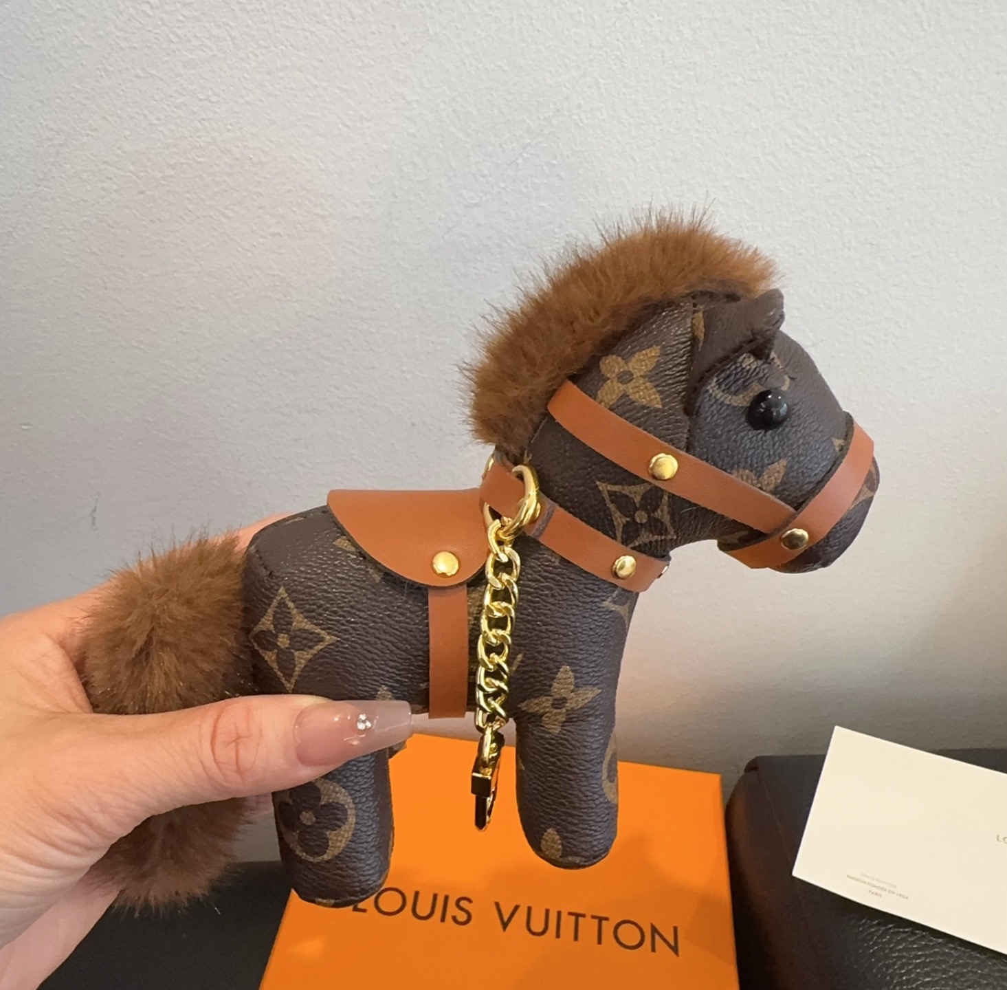 LV钥匙扣老花包包挂件 马上有钱小马🐎挂饰