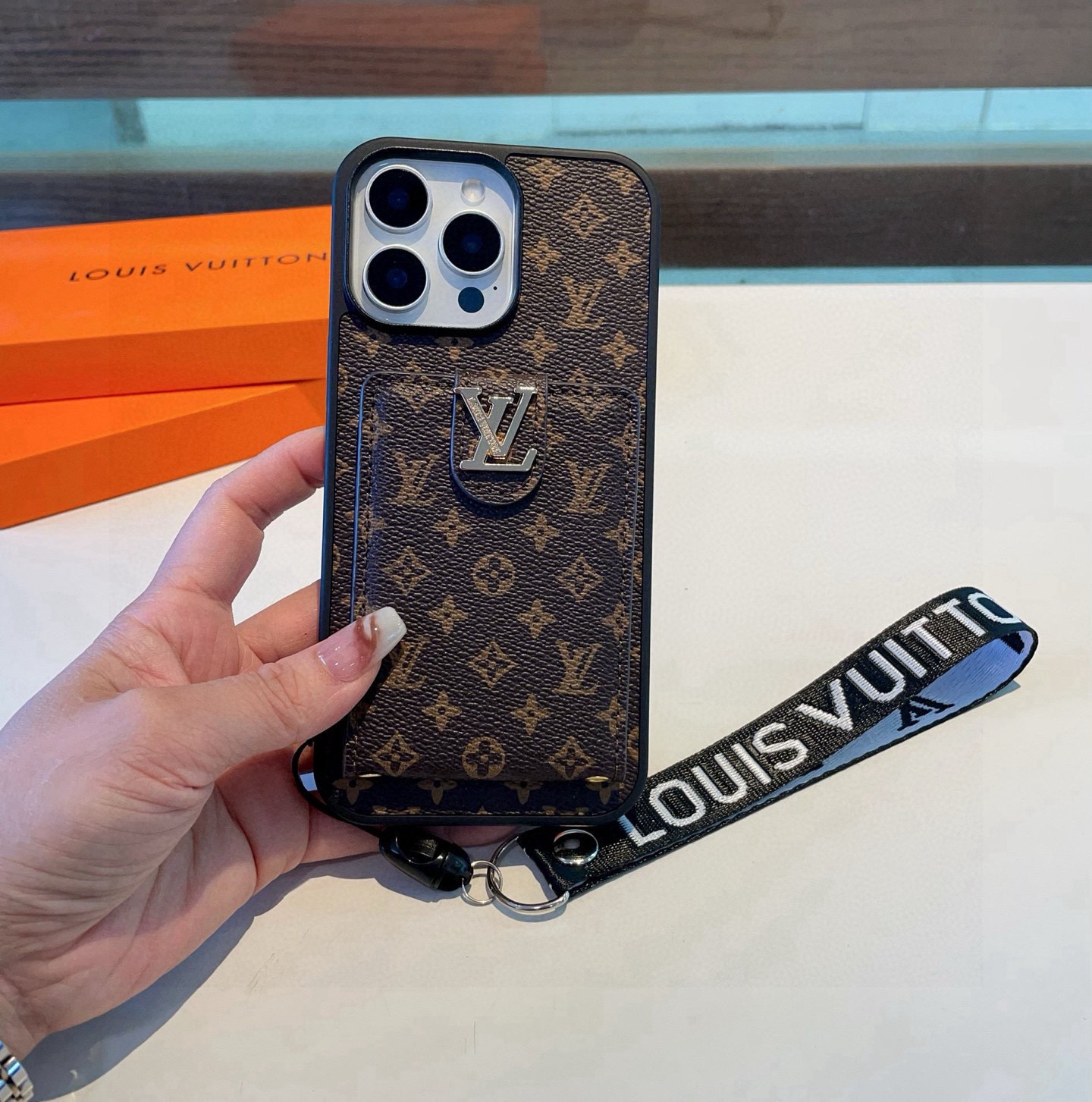 Key Buckle（钥匙扣） Style Phone Case Lookbook Reference image 2