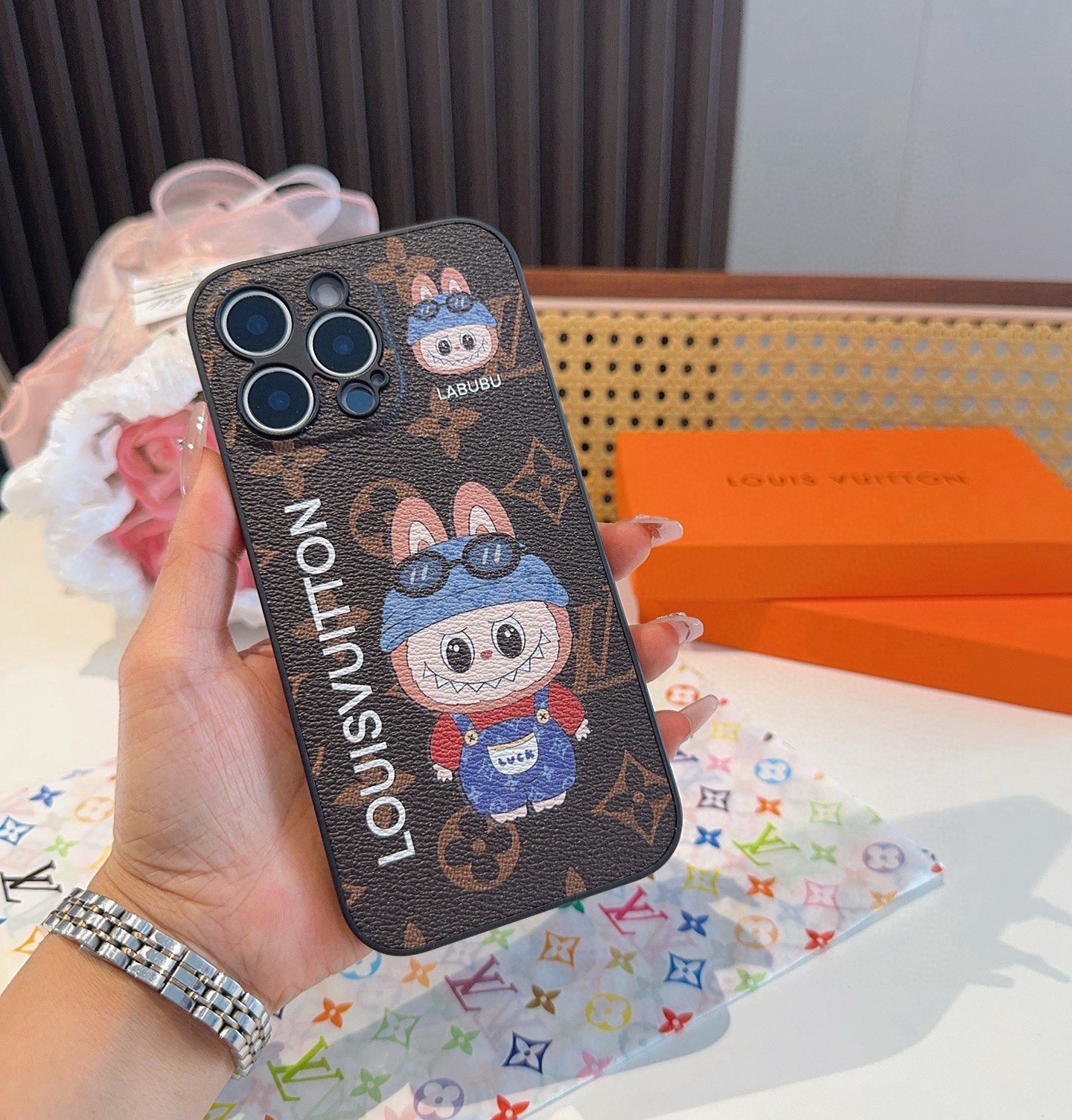 Key Buckle（钥匙扣） Style Leather Phone Case Lookbook Reference image 2