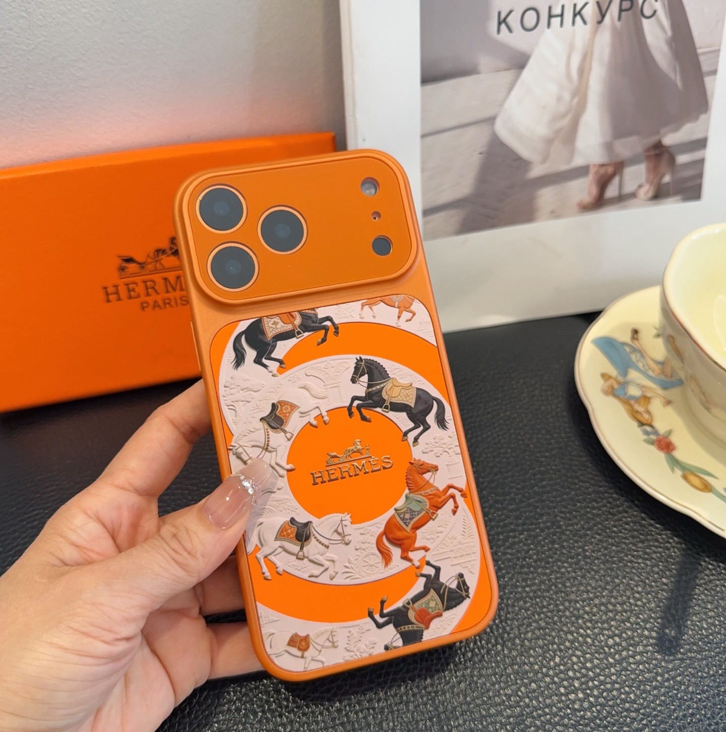 星宇橙秒变摄像头 （马上有钱）爱马仕手机壳 型号：为了不出现报错型号，请打开本机查看手机设置显示的型号⚠