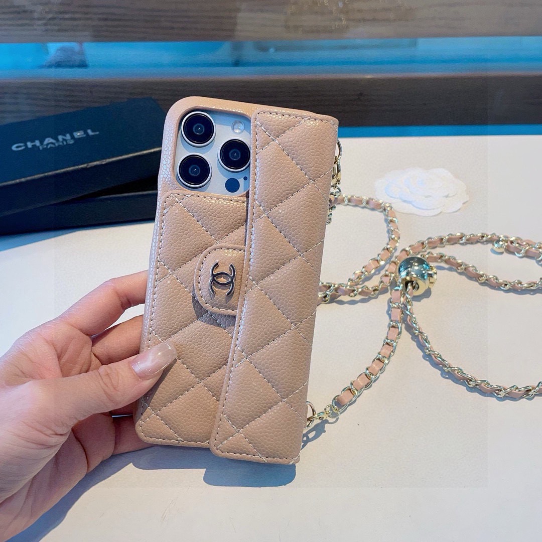 💃CHANEL💠香奈儿火爆时尚圈的手机壳 真香系列 热爆美拉德色系专柜同款⛓链条双C小金球可调节链条长度