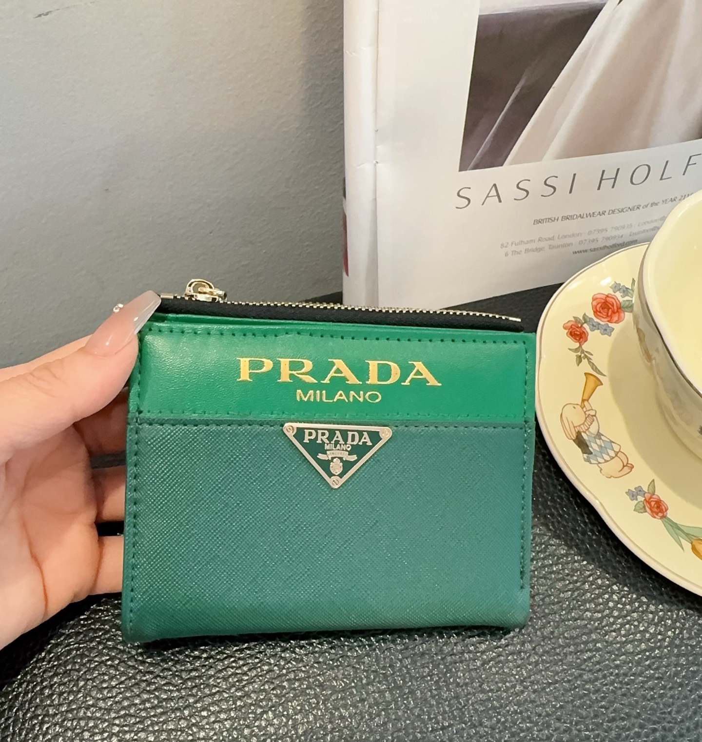 Prada普拉达卡包零钱包两用