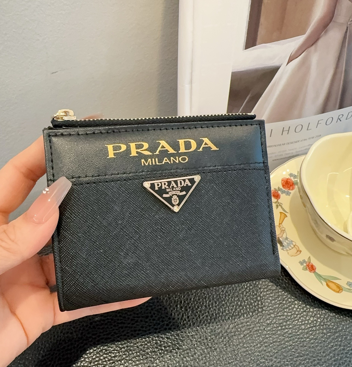 Prada普拉达卡包零钱包两用