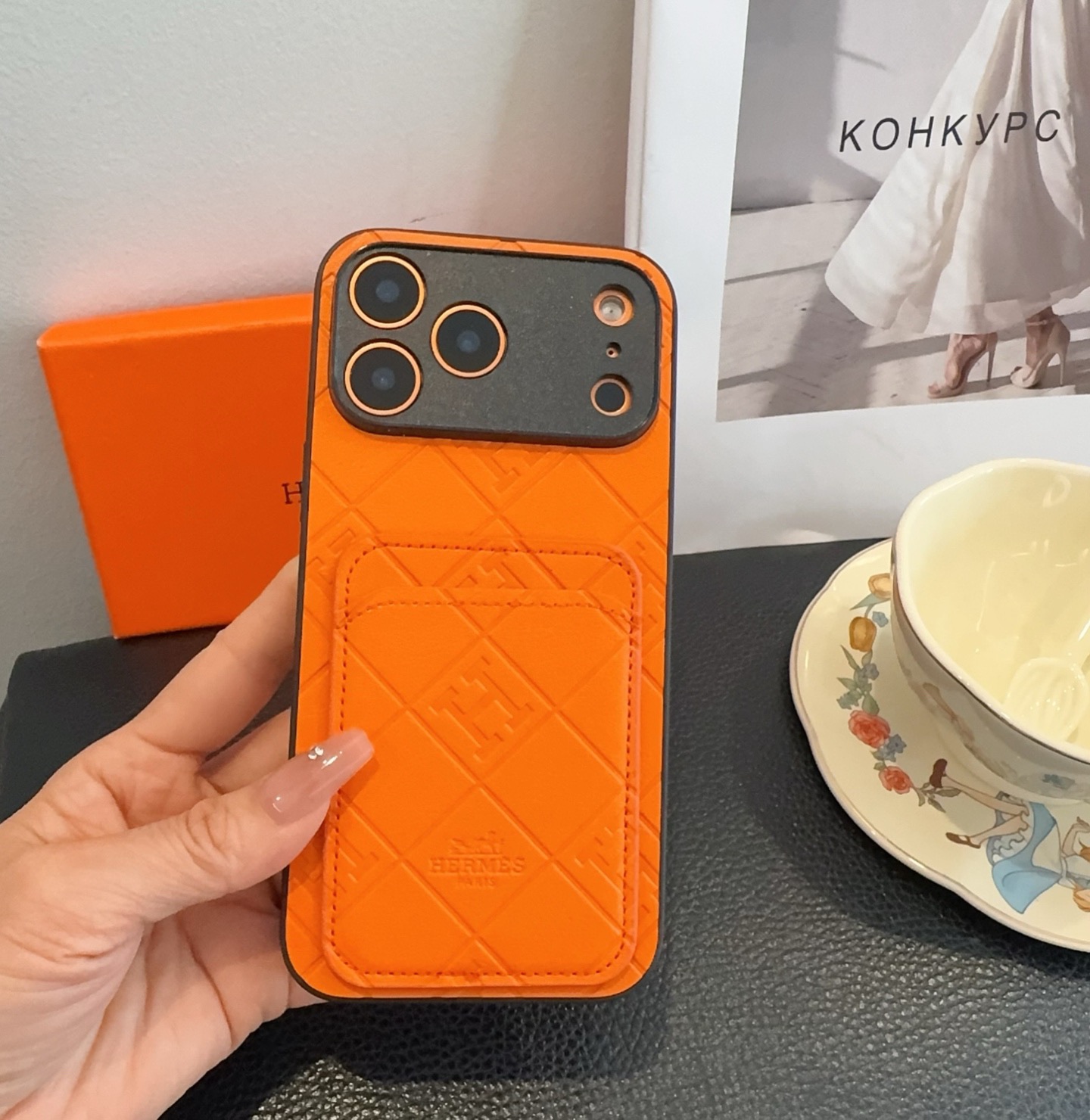 新品上市💗HERMES爱马仕卡包手机壳型号：为了不出现报错型号，请打开本机查看手机设置显示的型号⚠️⚠️