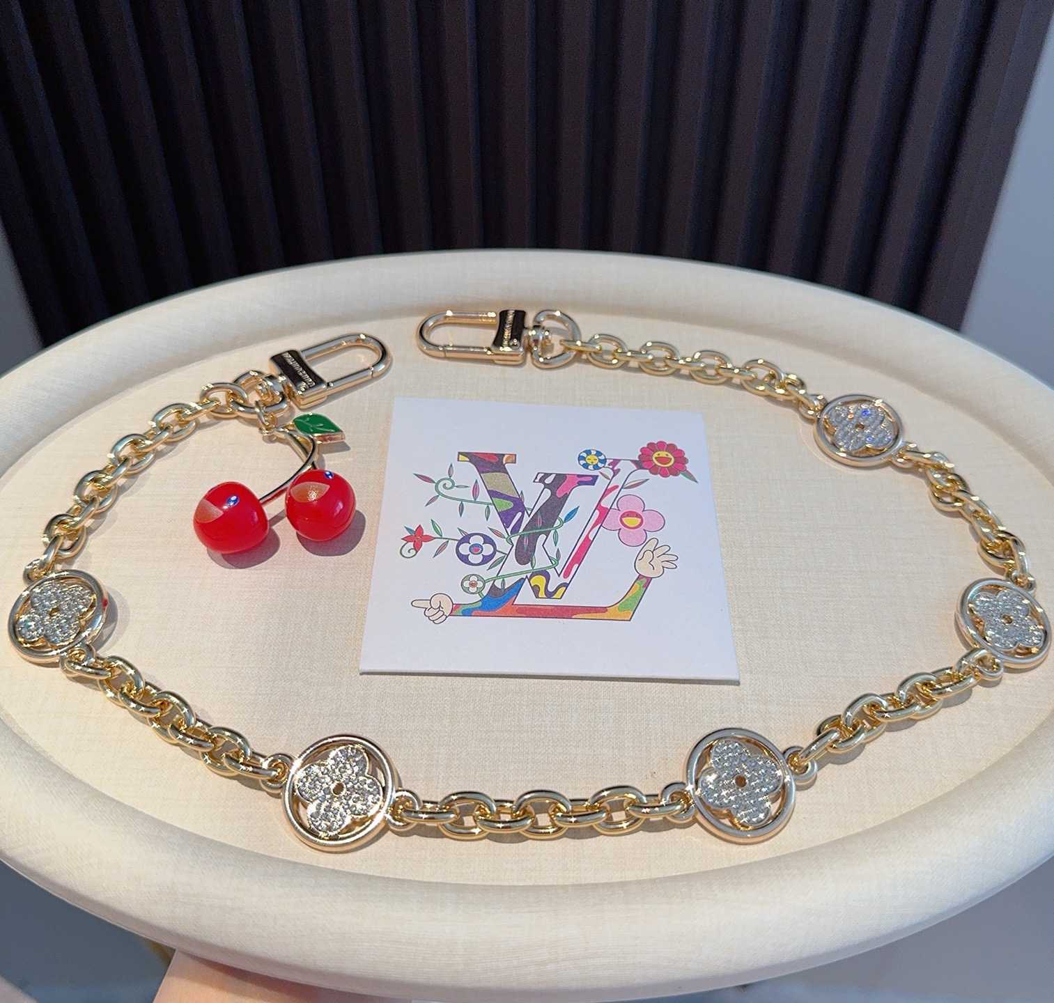 LV X TM 樱桃🍒包挂包链原单货 Lv钥匙扣包饰包包挂件Louis Vuitton 路易威登 樱桃🍒