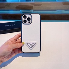 ❄️新款上架💠 普拉达·PRADA官网同款全包手机壳,精准孔位 iPhone16系列更新 型号:为了不出 ❄️新款上架💠 普拉达·PRADA官网同款全包手机壳,精准孔位 iPhone16系列更新 型号:为了不出