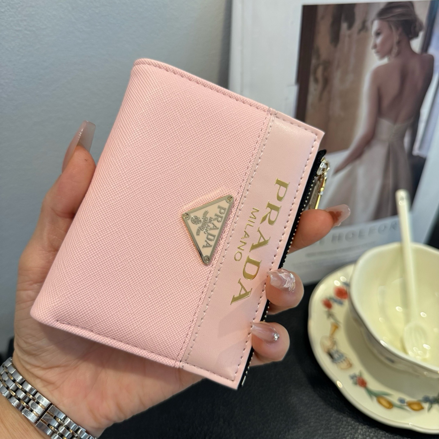 Prada普拉达卡包零钱包两用