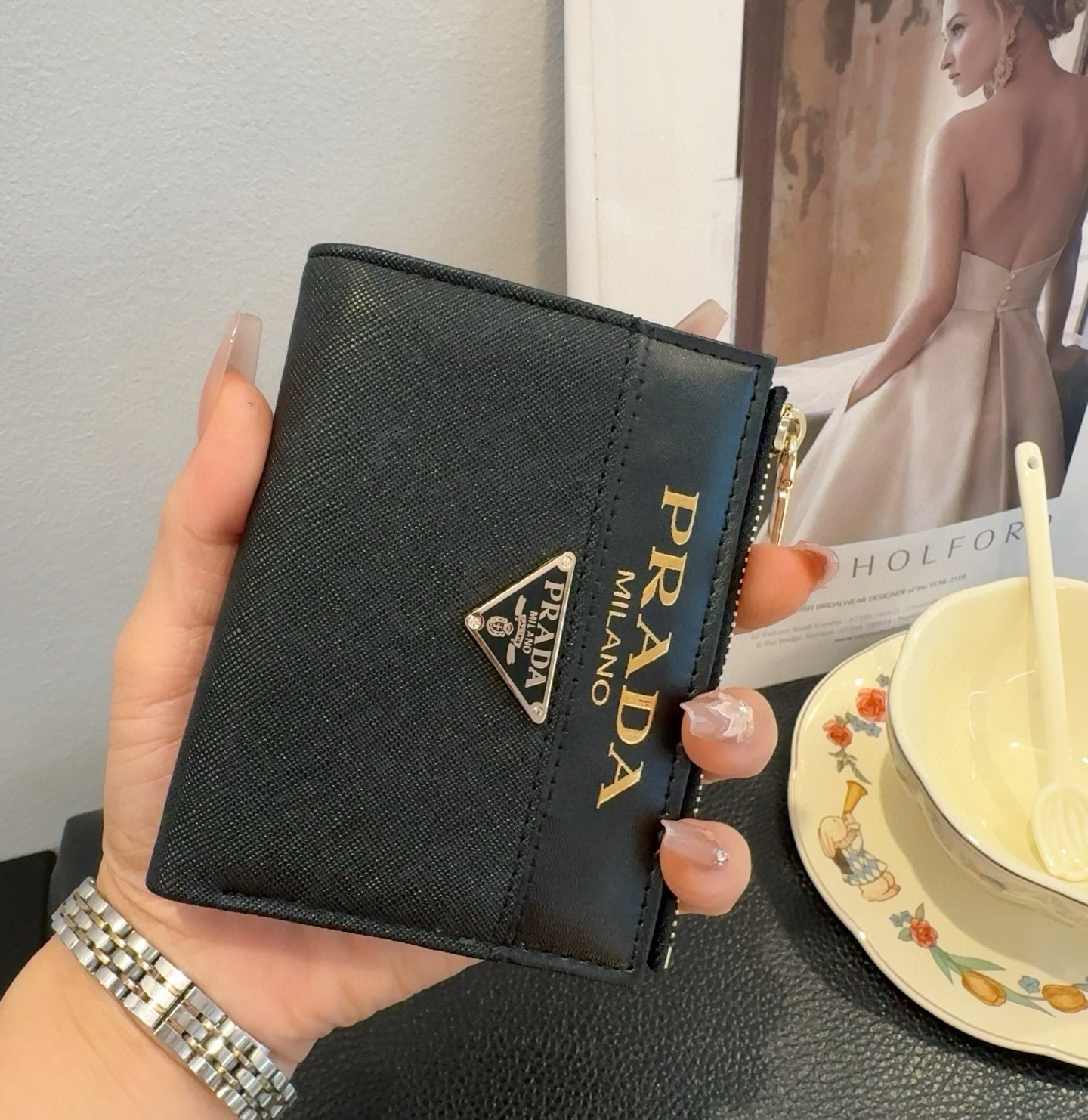 Prada普拉达卡包零钱包两用