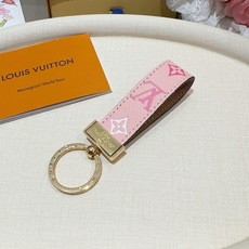 爆款推荐 驴家牛皮压花渐变钥匙扣 LV钥匙扣 车钥匙挂件包包挂饰 DauPhine Dragonne 钥 爆款推荐 驴家牛皮压花渐变钥匙扣 LV钥匙扣 车钥匙挂件包包挂饰 DauPhine Dragonne 钥
