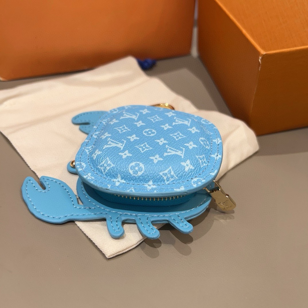 官网新品 热卖Louis Vuitton 路易威登lv 小螃蟹耳机包钥匙扣挂件挂饰 Lv钥匙包蓝牙耳机包