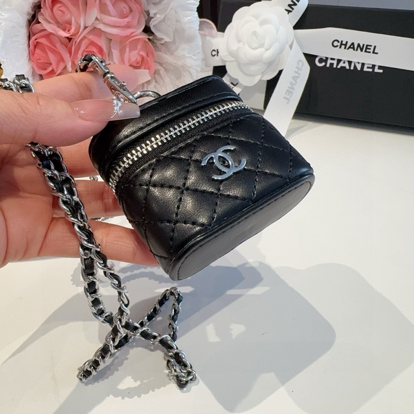 ❤️香奈儿CHANEL mini斜挎包包 通用耳机包💥官网1:1耳机包 时尚迷你包包，链条⛓️挂绳可拆卸