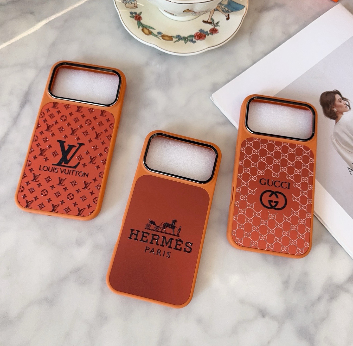 上新🆕星宇橙🧡爱马仕手机壳水晶闪粉浮雕高光金属镜头圈软边全包型号：为了不出现报错型号，请打开本机查看手机