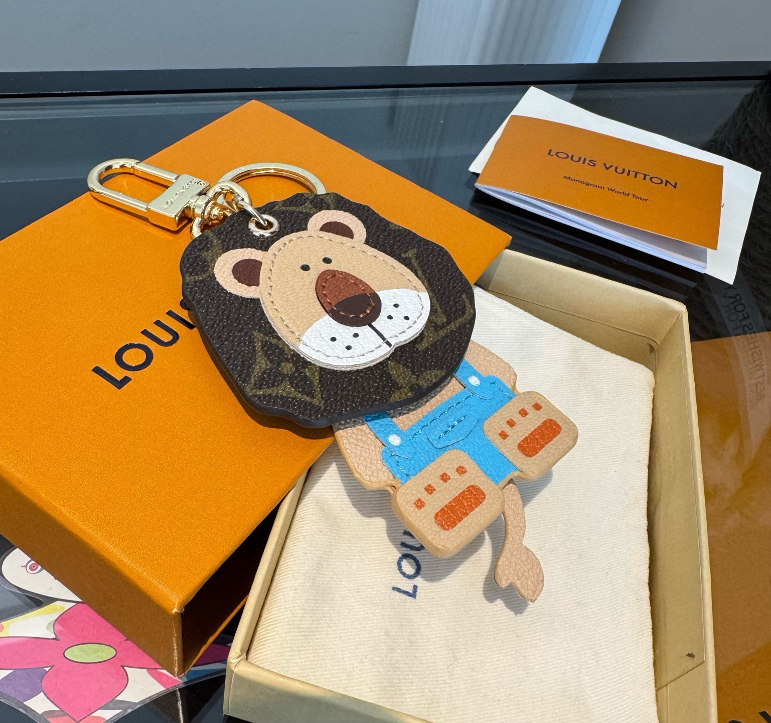 ❗新品❗Lv钥匙扣 灵动狮子🦁️挂饰独家原单LOUIS VUITTON 新款 老花狮子🦁钥匙扣 包包挂件