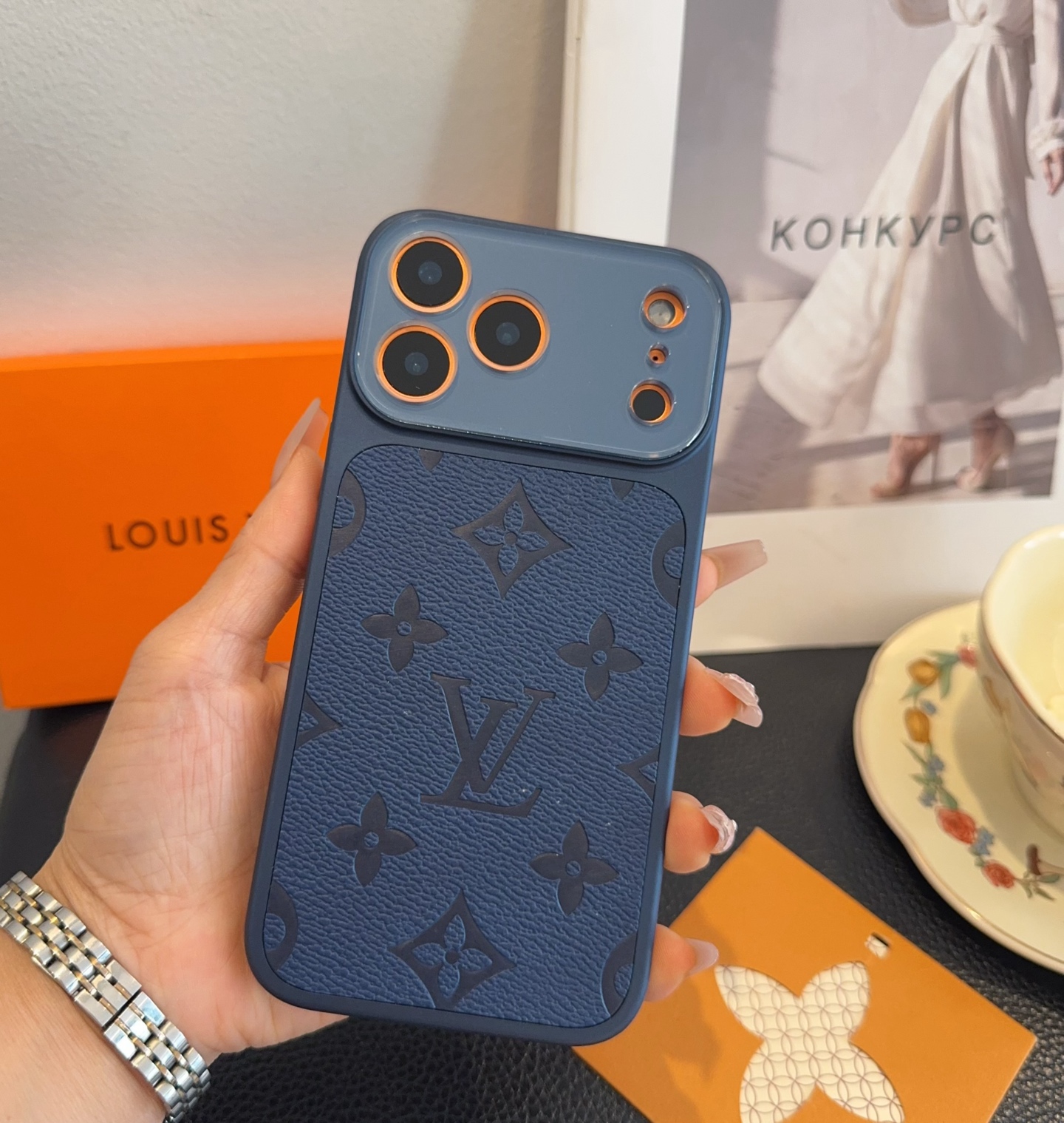 星宇橙秒变摄像头 Lv手机壳 型号：为了不出现报错型号，请打开本机查看手机设置显示的型号⚠️⚠️⚠️iP