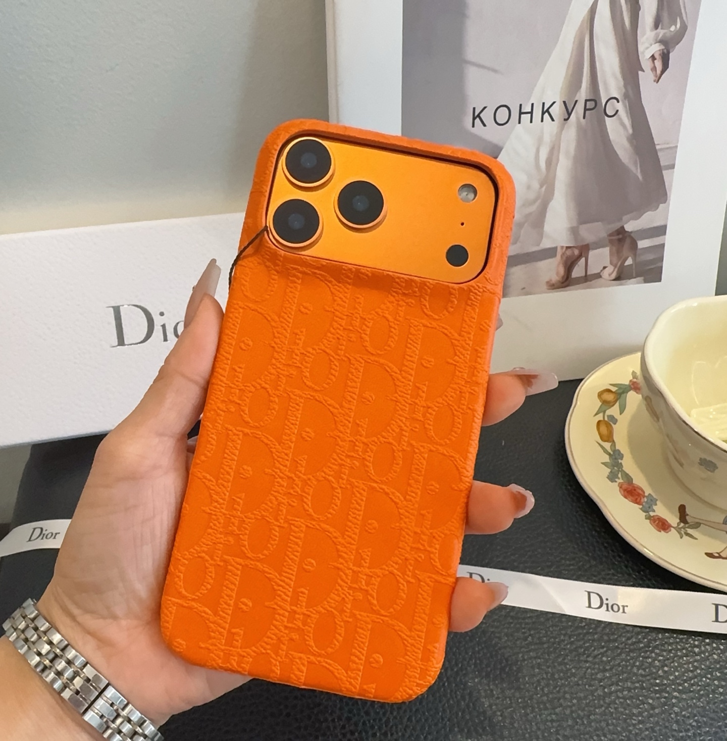 星宇橙系列 Dior压花iPhone手机壳  官网原版皮➕原版素材，经典高端[强]型号：为了不出现报错型