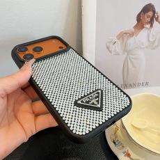 🔥Prada 官网同款手机壳 全包壳 普拉达手机壳 纯手工贴钻 bingbing 型号:为了不出现报错型号,请打 🔥Prada 官网同款手机壳 全包壳 普拉达手机壳 纯手工贴钻 bingbing 型号:为了不出现报错型号,请打