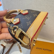 ❗爆款🔥路易威登LOUIS VUITTON 新款 老花&白三彩mini包包贝壳包 LV包包挂饰,钥匙扣,零钱包,耳机包 ❗爆款🔥路易威登LOUIS VUITTON 新款 老花&白三彩mini包包贝壳包 LV包包挂饰,钥匙扣,零钱包,耳机包
