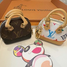 ❗爆款🔥路易威登LOUIS VUITTON 新款 老花&白三彩mini包包贝壳包 LV包包挂饰,钥匙扣,零钱包,耳机包 ❗爆款🔥路易威登LOUIS VUITTON 新款 老花&白三彩mini包包贝壳包 LV包包挂饰,钥匙扣,零钱包,耳机包