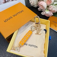 新款 LOUIS VUITTON新款 LV糖果🍬钥匙扣 包包挂件挂饰 钥匙扣 ☀本款 LV Sweets 包饰汲取童年欢 新款 LOUIS VUITTON新款 LV糖果🍬钥匙扣 包包挂件挂饰 钥匙扣 ☀本款 LV Sweets 包饰汲取童年欢