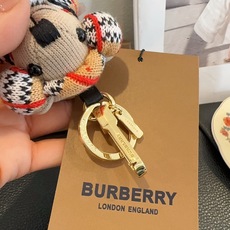 🔥Burberry代工厂小熊🐻挂件,巴宝莉🐻围巾🧣泰迪熊钥匙扣包饰挂件 温柔到心里🥰 准备已久、精致自留 ! 内部填 🔥Burberry代工厂小熊🐻挂件,巴宝莉🐻围巾🧣泰迪熊钥匙扣包饰挂件 温柔到心里🥰 准备已久、精致自留 ! 内部填