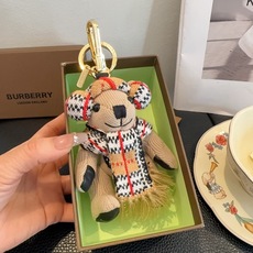 🔥Burberry代工厂小熊🐻挂件,巴宝莉🐻围巾🧣泰迪熊钥匙扣包饰挂件 温柔到心里🥰 准备已久、精致自留 ! 内部填 🔥Burberry代工厂小熊🐻挂件,巴宝莉🐻围巾🧣泰迪熊钥匙扣包饰挂件 温柔到心里🥰 准备已久、精致自留 ! 内部填