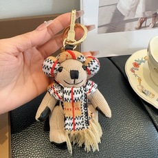 🔥Burberry代工厂小熊🐻挂件,巴宝莉🐻围巾🧣泰迪熊钥匙扣包饰挂件 温柔到心里🥰 准备已久、精致自留 ! 内部填 🔥Burberry代工厂小熊🐻挂件,巴宝莉🐻围巾🧣泰迪熊钥匙扣包饰挂件 温柔到心里🥰 准备已久、精致自留 ! 内部填
