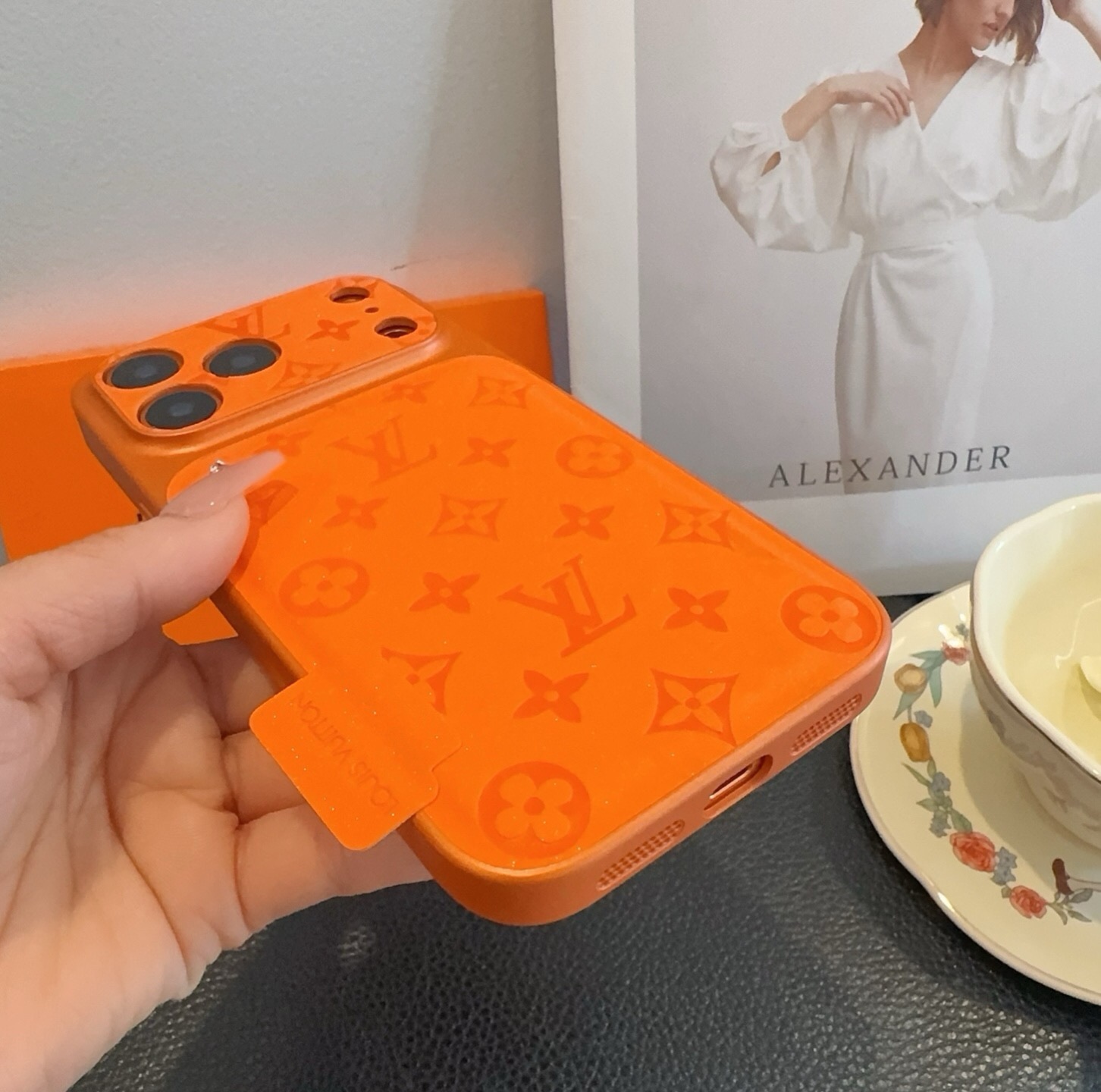 星宇橙系列 lv 秒变17 压花闪粉全包精孔手机壳 型号:为了不出现报错型号,请打开本机查看手机设置显示的型号⚠️⚠️⚠ 星宇橙系列 lv 秒变17 压花闪粉全包精孔手机壳 型号:为了不出现报错型号,请打开本机查看手机设置显示的型号⚠️⚠️⚠