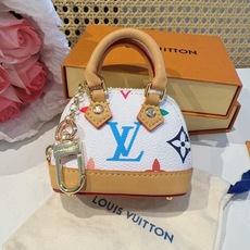 ❗爆款🔥路易威登LOUIS VUITTON 新款 老花&白三彩mini包包贝壳包 LV包包挂饰,钥匙扣,零钱包,耳机包 ❗爆款🔥路易威登LOUIS VUITTON 新款 老花&白三彩mini包包贝壳包 LV包包挂饰,钥匙扣,零钱包,耳机包