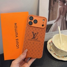 星宇橙系列 LV手机壳 型号:为了不出现报错型号,请打开本机查看手机设置显示的型号⚠️⚠️⚠️ iPhone17系列更 星宇橙系列 LV手机壳 型号:为了不出现报错型号,请打开本机查看手机设置显示的型号⚠️⚠️⚠️ iPhone17系列更