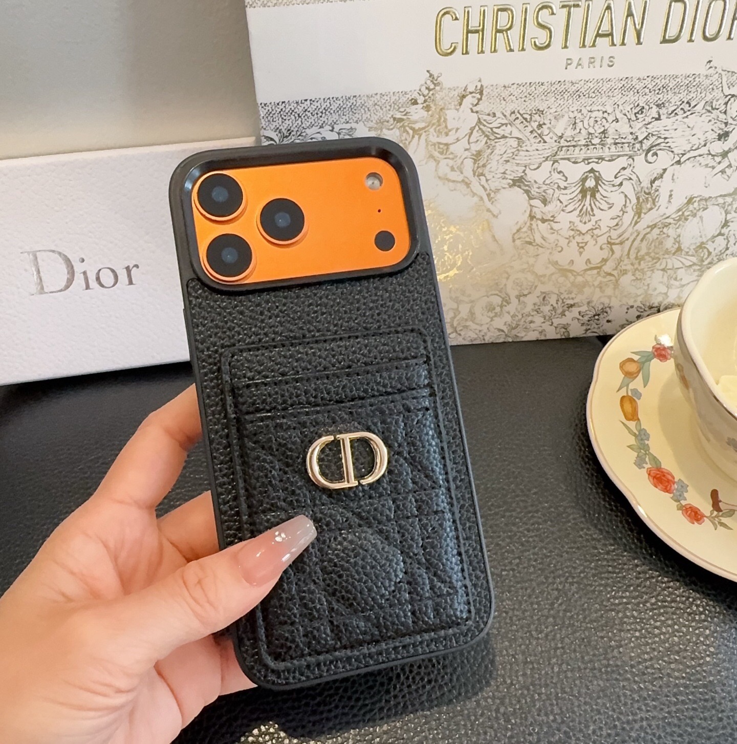 🔥Dior迪奥插卡手机壳 全包手机壳 型号:为了不出现报错型号,请打开本机查看手机设置显示的型号⚠️⚠️⚠️ iPhon 🔥Dior迪奥插卡手机壳 全包手机壳 型号:为了不出现报错型号,请打开本机查看手机设置显示的型号⚠️⚠️⚠️ iPhon