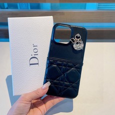 Dior迪奥手机壳 戴妃格五金吊坠🎁官网1:1 同步更新🔥大牌原创设计 型号:为了不出现报错型号,请打开本机查看手机设置 Dior迪奥手机壳 戴妃格五金吊坠🎁官网1:1 同步更新🔥大牌原创设计 型号:为了不出现报错型号,请打开本机查看手机设置