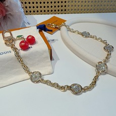 LV X TM 樱桃🍒包挂包链 原单货 Lv钥匙扣包饰包包挂件 Louis Vuitton 路易威登 樱桃🍒钥匙扣包链 LV X TM 樱桃🍒包挂包链 原单货 Lv钥匙扣包饰包包挂件 Louis Vuitton 路易威登 樱桃🍒钥匙扣包链