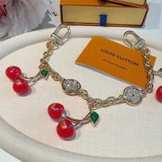 LV X TM 樱桃🍒包挂包链 原单货 Lv钥匙扣包饰包包挂件 Louis Vuitton 路易威登 樱桃🍒钥匙扣包链 LV X TM 樱桃🍒包挂包链 原单货 Lv钥匙扣包饰包包挂件 Louis Vuitton 路易威登 樱桃🍒钥匙扣包链