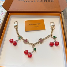 LV X TM 樱桃🍒包挂包链 原单货 Lv钥匙扣包饰包包挂件 Louis Vuitton 路易威登 樱桃🍒钥匙扣包链 LV X TM 樱桃🍒包挂包链 原单货 Lv钥匙扣包饰包包挂件 Louis Vuitton 路易威登 樱桃🍒钥匙扣包链