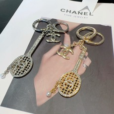 🔥CHANEL香奈儿网球拍钥匙扣挂件 ~包包挂饰车钥匙挂件 经典菱格纹搭配双C标志,奢华与趣味并存。随身挂包/钥匙,解锁 🔥CHANEL香奈儿网球拍钥匙扣挂件 ~包包挂饰车钥匙挂件 经典菱格纹搭配双C标志,奢华与趣味并存。随身挂包/钥匙,解锁