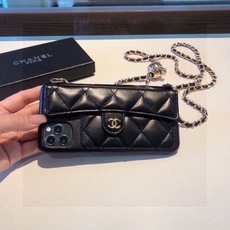 💃CHANEL💠香奈儿火爆时尚圈的手机壳 专柜同款⛓链条小金球可调节链条长度 型号:为了不出现报错型号,请打开本机查看手 💃CHANEL💠香奈儿火爆时尚圈的手机壳 专柜同款⛓链条小金球可调节链条长度 型号:为了不出现报错型号,请打开本机查看手