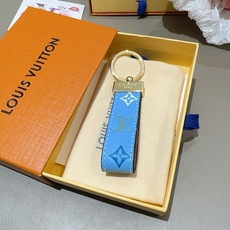 🔥爆款推荐 驴家牛皮压花渐变钥匙扣 LV钥匙扣 车钥匙挂件包包挂饰 DauPhine Dragonne 钥匙扣彰显金属 🔥爆款推荐 驴家牛皮压花渐变钥匙扣 LV钥匙扣 车钥匙挂件包包挂饰 DauPhine Dragonne 钥匙扣彰显金属